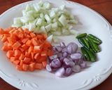 Foto langkah ke 1 dari resep Acar Mentah Timun Wortel.
