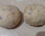 A picture of step 3 of Besan ki Roti / Paratha.