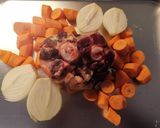 Une image de l'étape 2 de Bouillon de Boeuf.