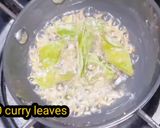 A picture of step 3 of Sabudana khichdi.