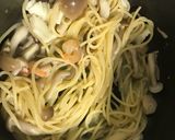 Foto del paso 5 de la receta Pasta de mariscos🦐 en una sartén🍳
