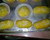 Foto langkah ke 5 dari resep Roti manis tanpa telur.