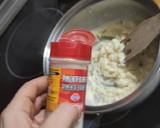Foto del paso 4 de la receta: Pimientos rellenos de carne con salsa de trufa. 🫑🌶️