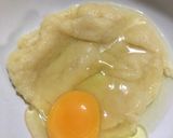 Hình bước làm 2 của món Bánh su kem không dùng lò nướng(mình dùng NCKD)