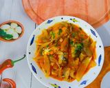 Hình bước làm 4 của món Cá hộp xào hành tây