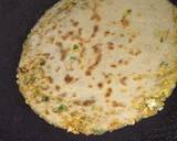Green Garlic And Paneer Paratha recipe step 8 photo