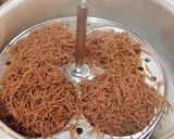 A picture of step 2 of Ragi Semiya - Savoury.
