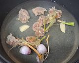 รูปขั้นตอนการทำที่ 1 ของ ต้มแซ่บหมูเด้ง