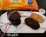 A picture of step 4 of Crunchy Vita Chocolates.