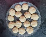 रगडा पॅटीस (चाट) (ragada patties chat recipe in marathi) रेसिपी स्टेप 5 फोटो 