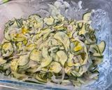 Une image de l'étape 9 de Flan de courgettes au bœuf, oignon de roscoff et romarin.