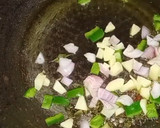 A picture of step 2 of Kanda Poha.