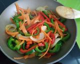 Foto del paso 2 de la receta Espaguetis con verdura y soja