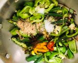 A picture of step 3 of Bhindi Capsicum Masala.