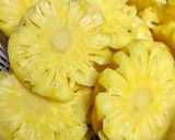 Hình bước làm 1 của món Thơm Muối Ớt Sấy
