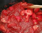 Une image de l'étape 5 de Salsa de fraises épicée.