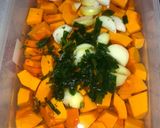 Foto del paso 1 de la receta: Sopa crema de calabaza y zanahoria 🥕