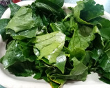 Foto del paso 3 de la receta: Ensalada de espinaca con tocino agridulce