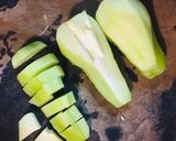 Hình bước làm 1 của món Canh su su thịt ba chỉ