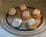 Microwave Biscuit Sandwiched S'mores recipe step 2 photo