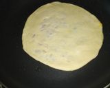 A picture of step 2 of Chappati pie.