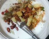 A picture of step 2 of Peanuts masala raita.