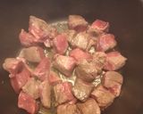 Foto del paso 1 de la receta: Estofado de carne al pimentón