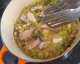 Foto del paso 7 de la receta: Guiso de legumbres y acelgas con bonito de bahía