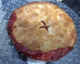 A picture of step 5 of Strawberry and Pineapple Pie.