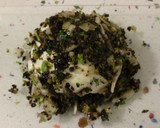Foto del paso 5 de la receta: Mozzarella aliñada con finas hierbas y aceitunas negras