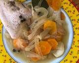 Foto del paso 3 de la receta: Pechuga de pollo en escabeche