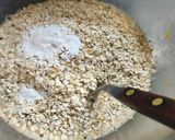 Foto del paso 2 de la receta: Galletitas saludables de avena y miel