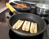 Foto del paso 10 de la receta: Lasaña de Calabacin con Carne Picada de Pollo al ajo y perejil