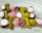 Foto del paso 5 de la receta: Brochetas de pulpo y encurtidos