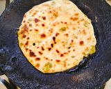 A picture of step 4 of Green peas Paratha.