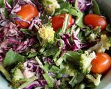 Foto del paso 5 de la receta: Ensalada multicolor con brócoli