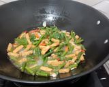 Foto langkah ke 5 dari resep Tumis Kacang Panjang dan Tempe.