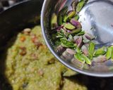 लौकी की बर्फी (Lauki ki barfi recipe in hindi) रेसिपी चरण 4 फोटो