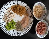 નાયલોન પૌવા ચેવડો (Nylon Poha Chevdo recipe in Gujarati) રેસીપી સ્ટેપ1ફોટો