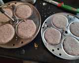 A picture of step 3 of Ragi idly.