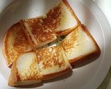 รูปขั้นตอนการทำที่ 3 ของ Red Dragon fruit Honey Toast