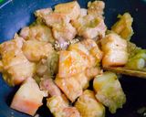 Hình bước làm 2 của món Thịt kho tàu