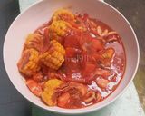 Foto langkah ke 3 dari resep Seafood Saus Padang a La Resto.