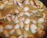 A picture of step 3 of Tom Yum Pasta.
