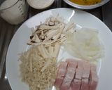 รูปขั้นตอนการทำที่ 1 ของ Creamy Pumpkin Bacon Mushroom Soup (ซุปครีมมี่ฟักทองเบคอนเห็ด)