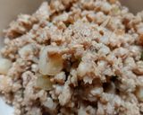 Hình bước làm 1 của món Đậu hũ trứng rim thịt