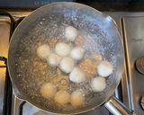 A picture of step 4 of Glutinous rice balls in ginger syrup.