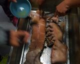 Foto del paso 4 de la receta: Chancho a la caja china