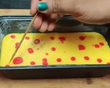 A picture of step 4 of Orange strawberry squash flan.
