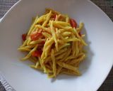A picture of step 6 of Trofei al granchio e zafferano trofei with saffron and crab.